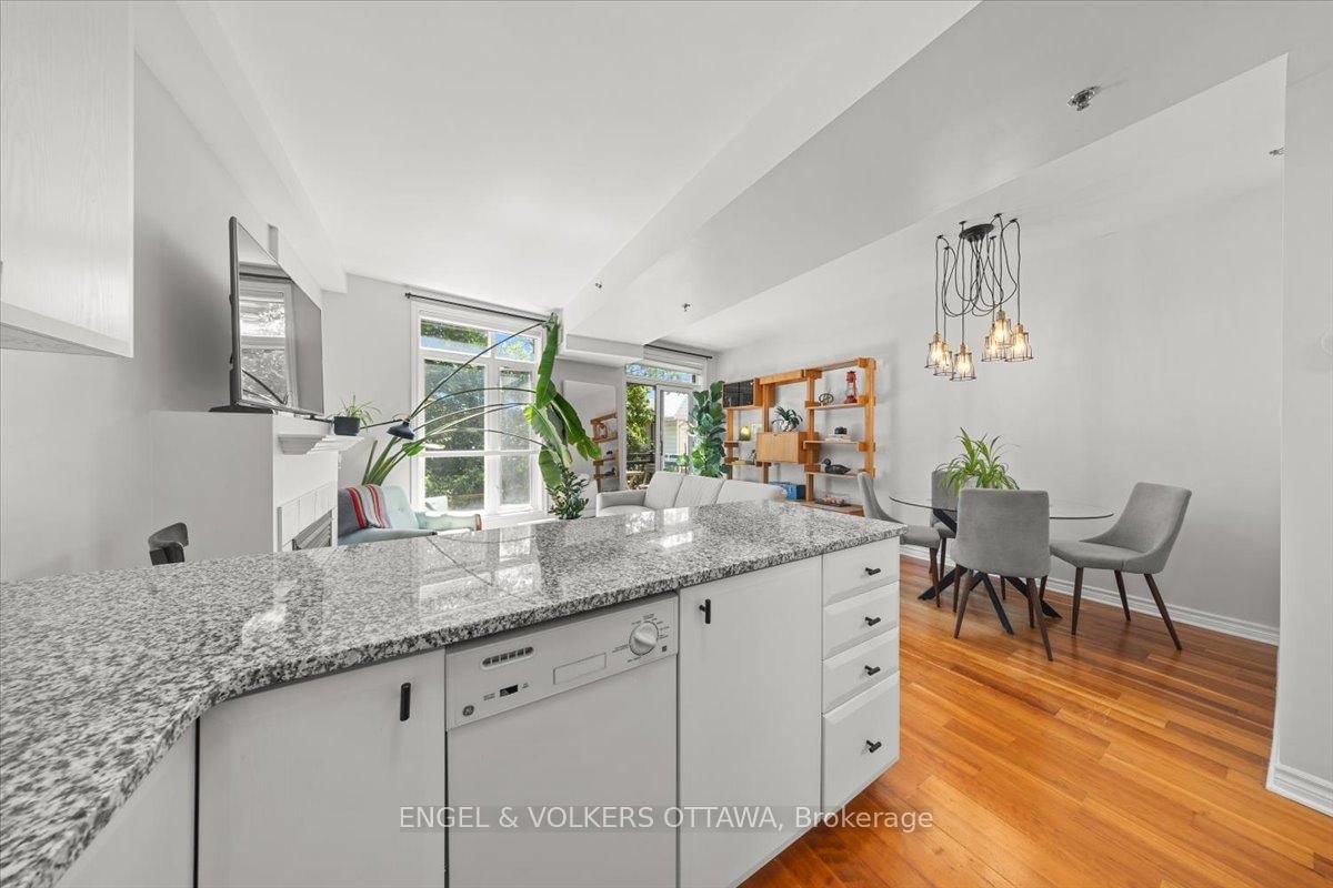 6 Grove Avenue • #205 • Ottawa, ON photo 20