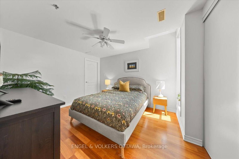 205 - 6 Grove Avenue