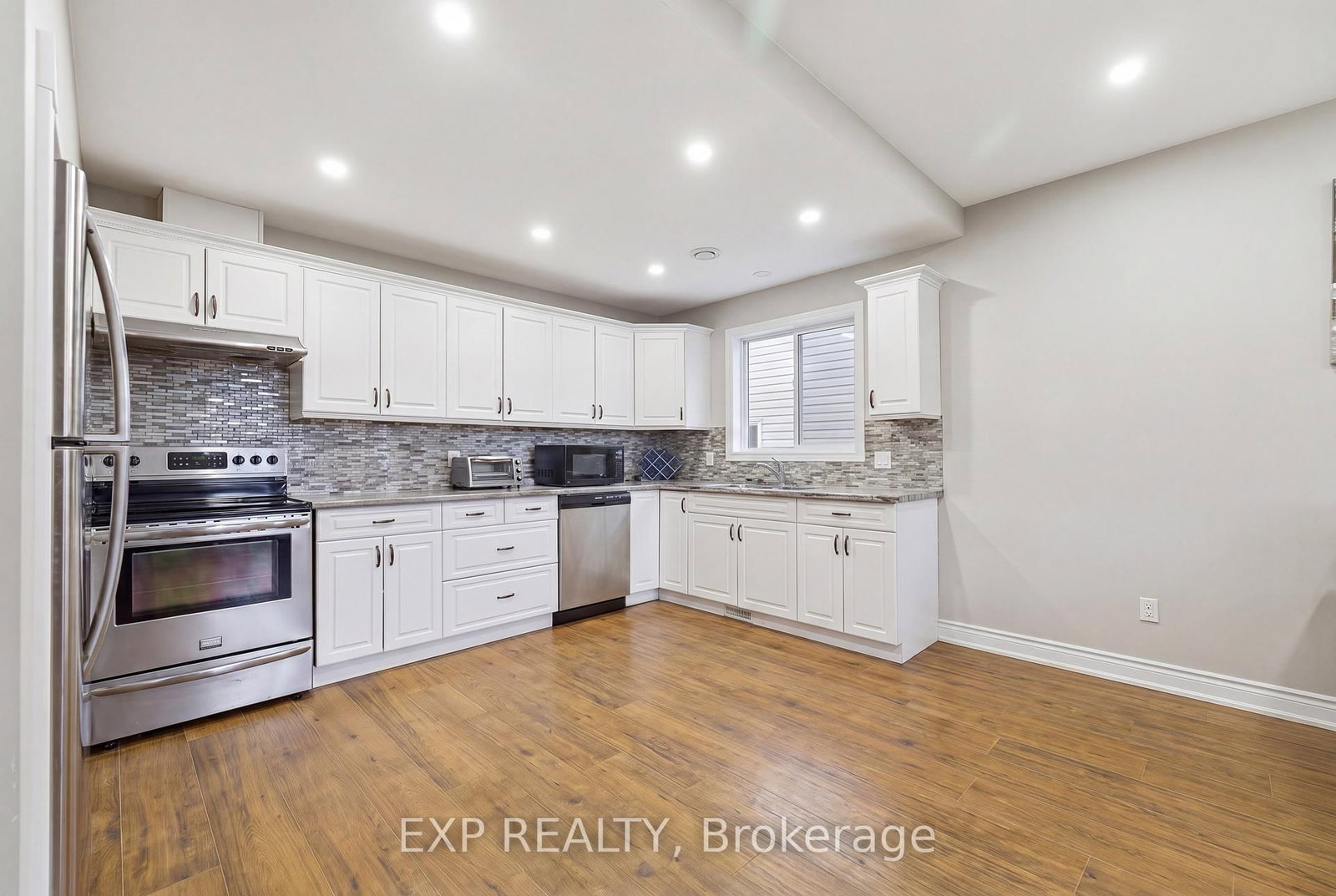 54 Paige Street • Kitchener, ON photo 44