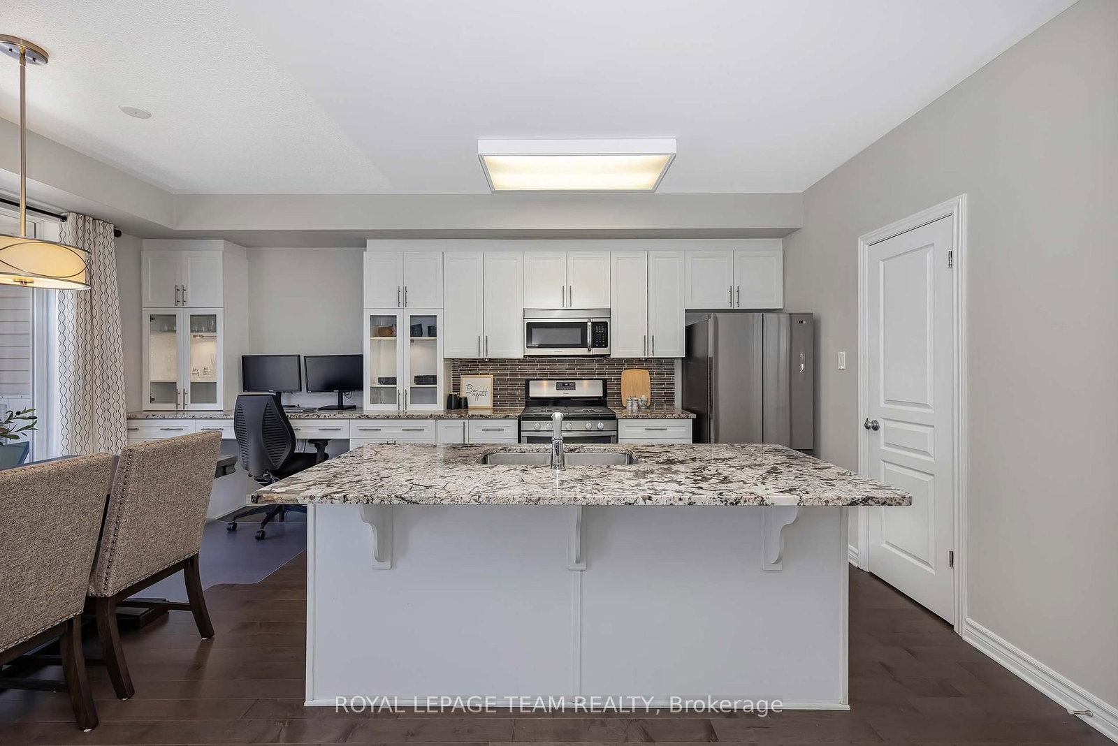 1065 Beryl Private • #F • Ottawa, ON photo 13