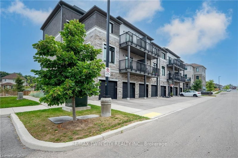 27 - 107 Westra Drive
