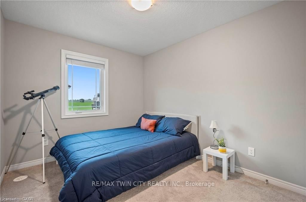 107 Westra Drive • #27 • Guelph/Eramosa, ON photo 25
