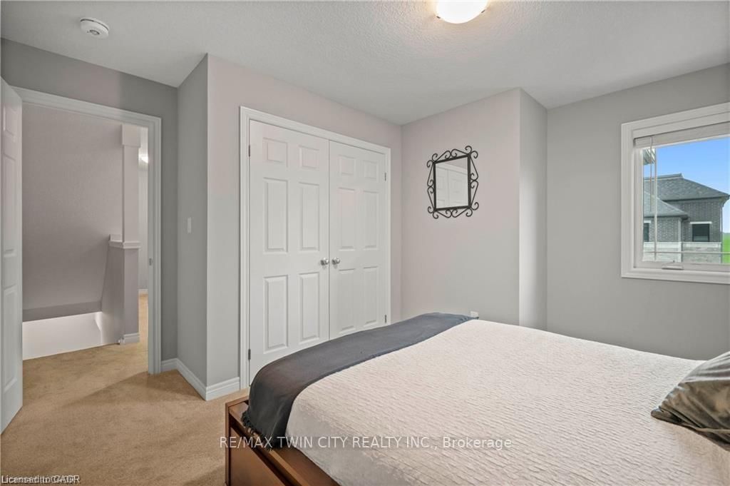 107 Westra Drive • #27 • Guelph/Eramosa, ON photo 28