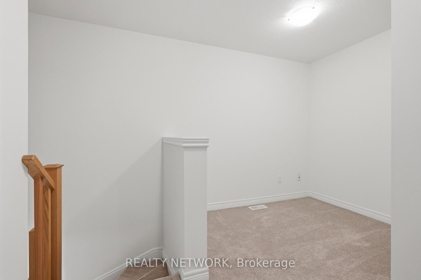 13 Rachel Drive • Hamilton, ON photo 25