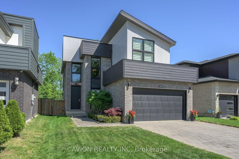 364 Sophia Crescent