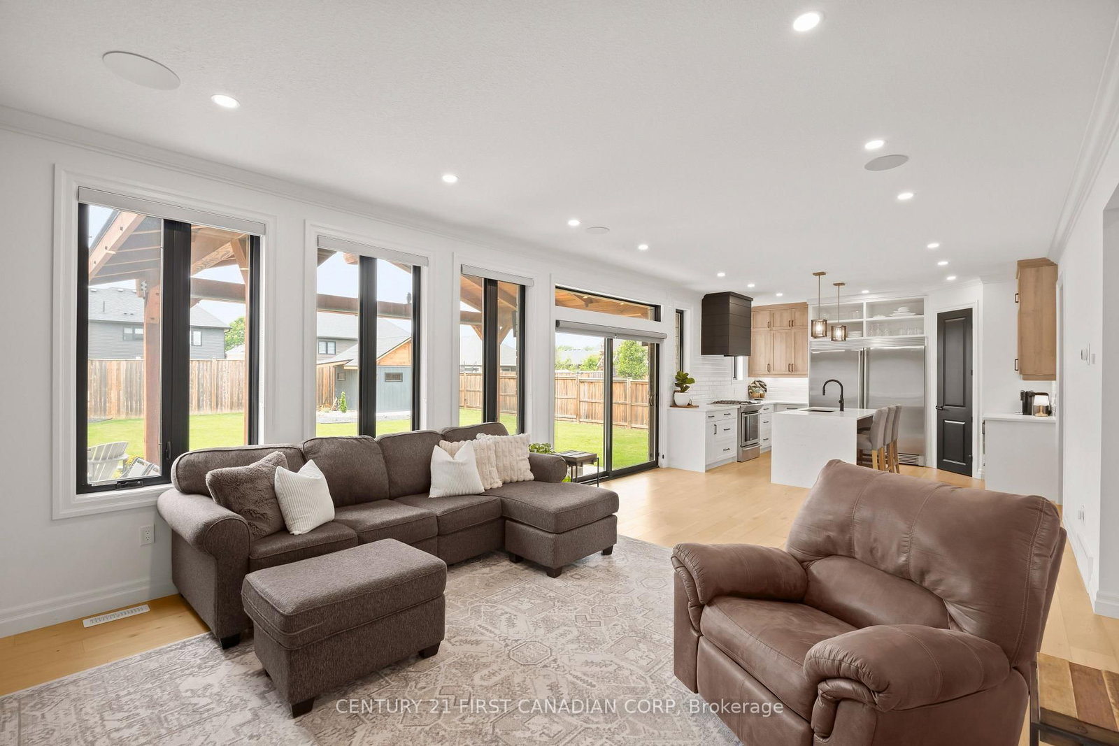 8 Oscar Davis Court • Strathroy-Caradoc, ON photo 15