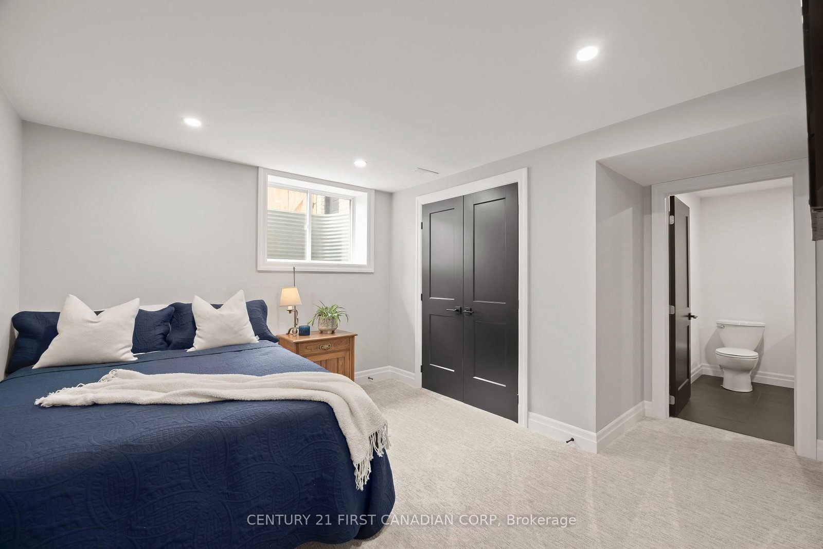 8 Oscar Davis Court • Strathroy-Caradoc, ON photo 30