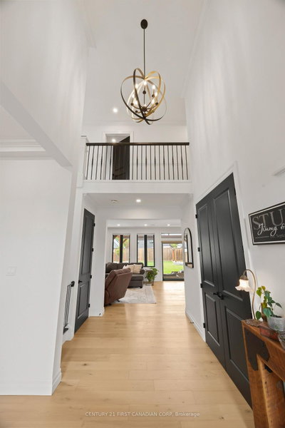 8 Oscar Davis Court • Strathroy-Caradoc, ON photo 8