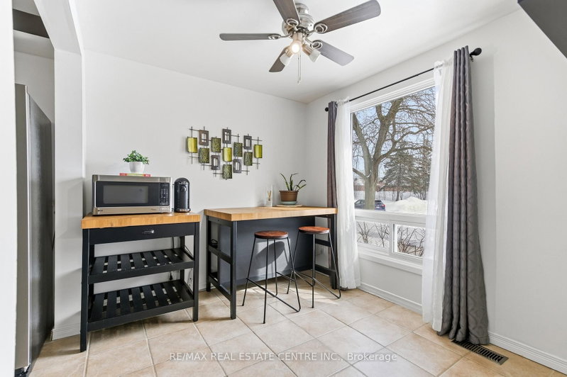 22 - 210 Glamis Road