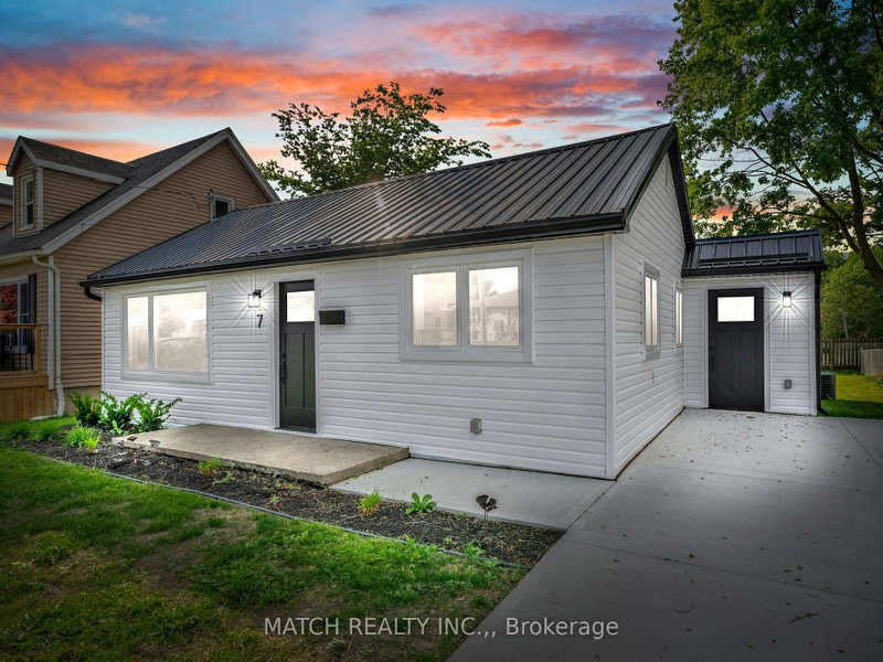 7 Oxley Drive, Chatham-Kent