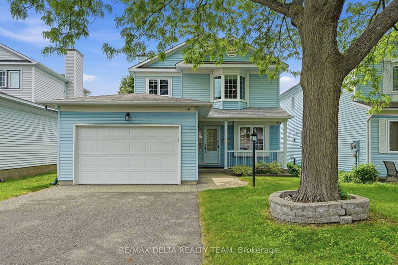 home for sale on 310 Mceachern Crescent