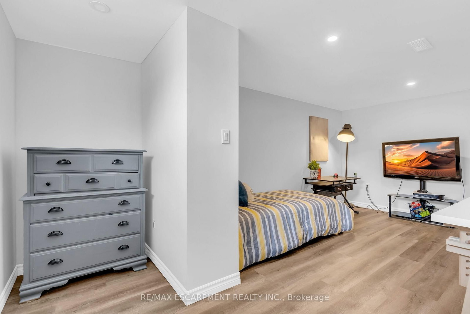 21 Kidd Avenue • Quinte West, ON photo 31