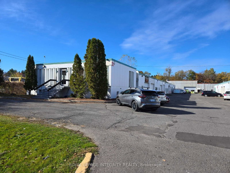 21 Grenfell Cres photo 1