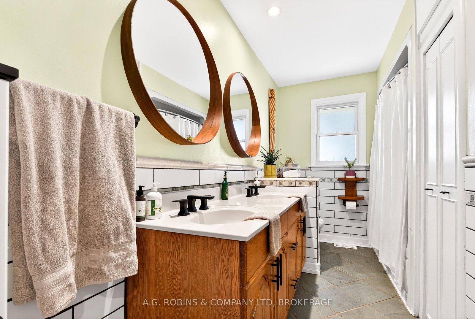 3119 #3 Highway E • Port Colborne, ON photo 11