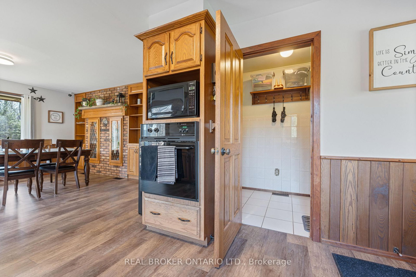 775 4th Concession Road • Norfolk, ON photo 7