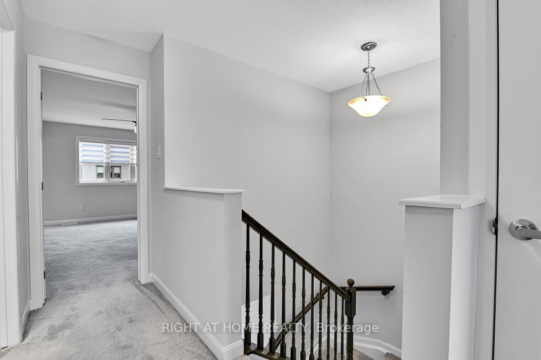 306 Guppy Grove • Orleans, ON photo 14