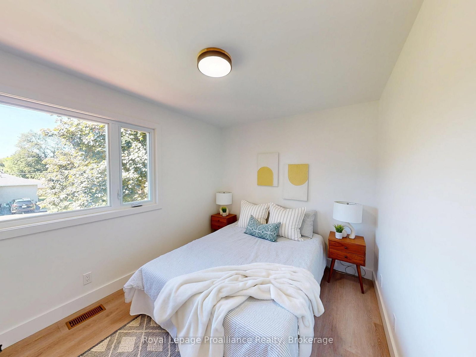 3 Cooke Court • Belleville, ON photo 19