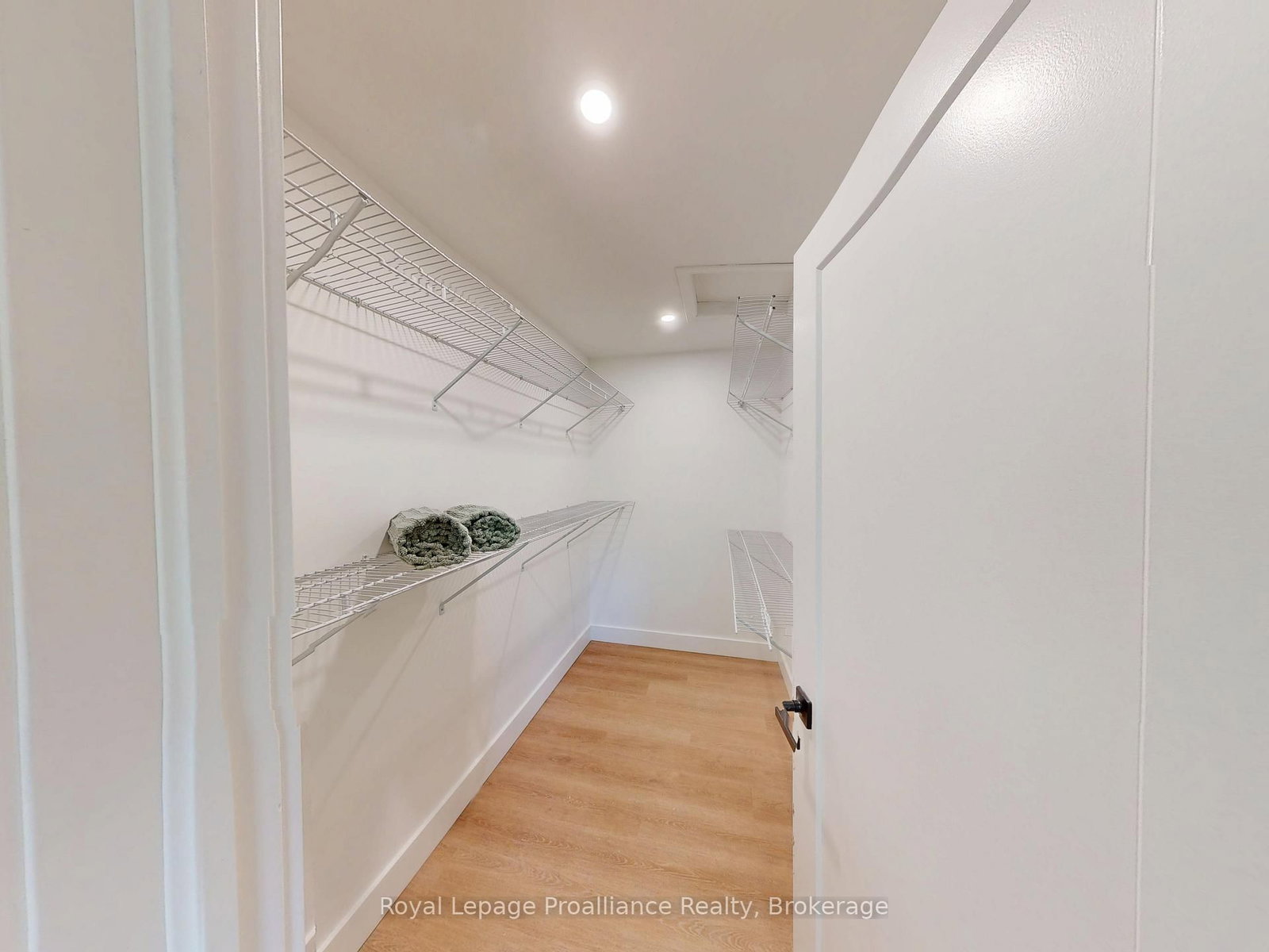 3 Cooke Court • Belleville, ON photo 26