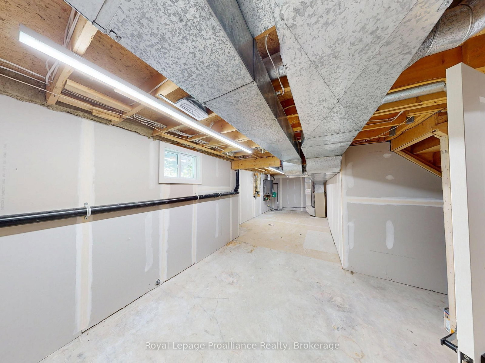 3 Cooke Court • Belleville, ON photo 35