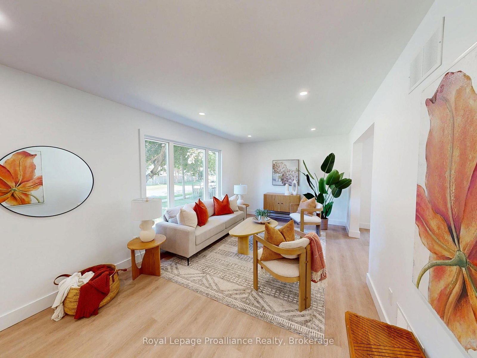3 Cooke Court • Belleville, ON photo 5