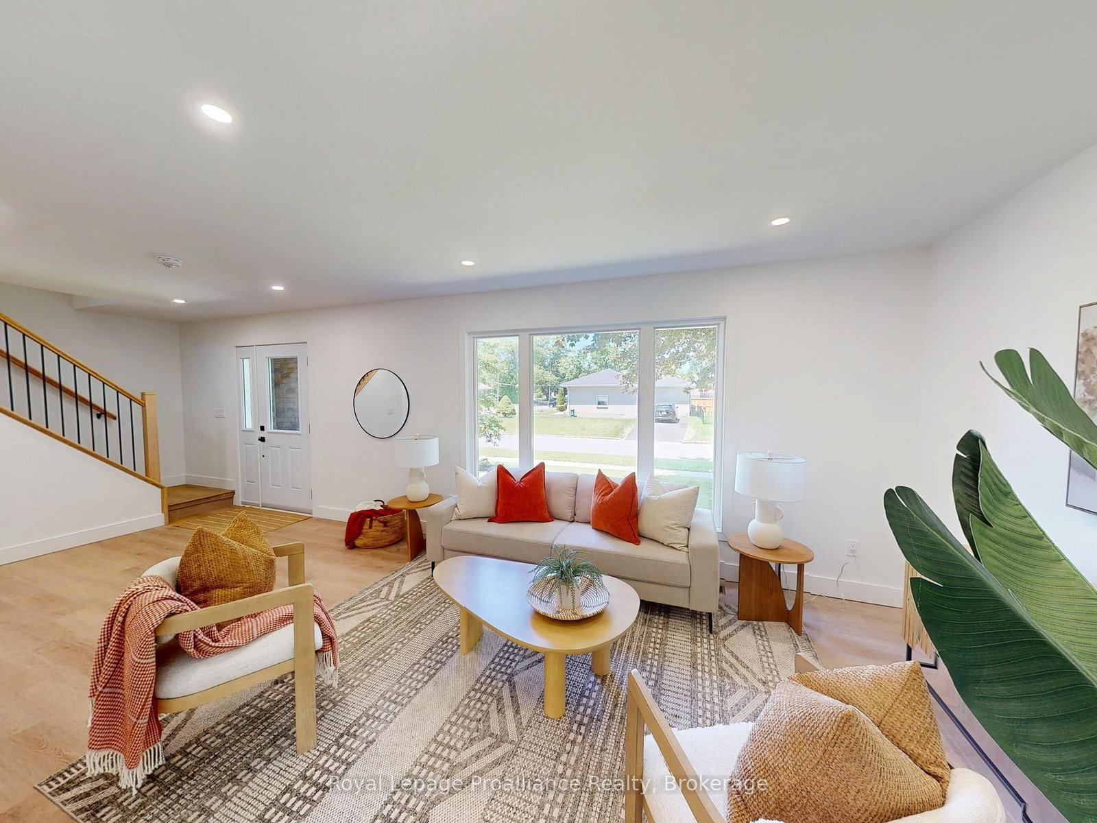 3 Cooke Court • Belleville, ON photo 6