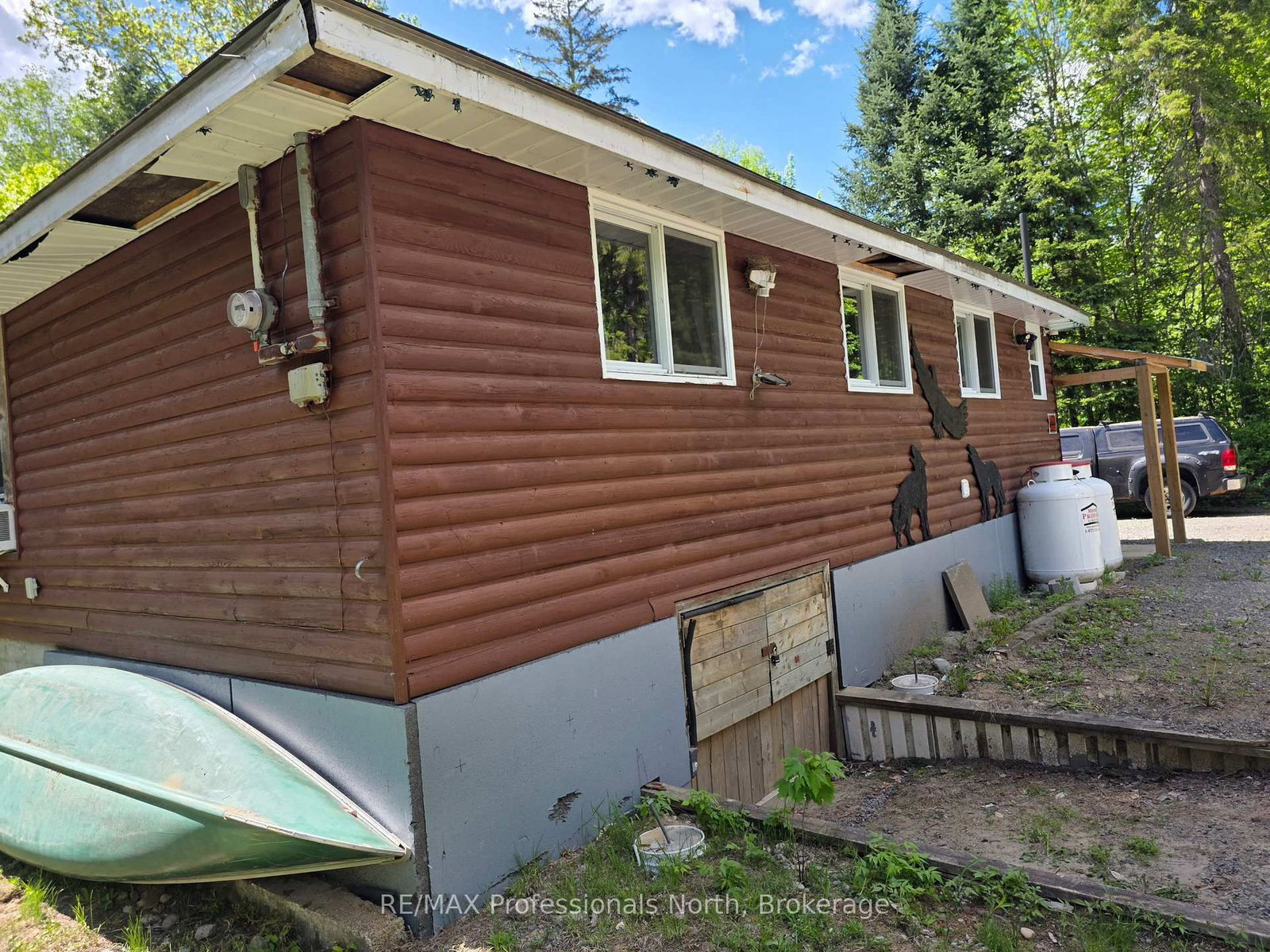 46 ROBERT Road W • Huntsville, ON photo 7