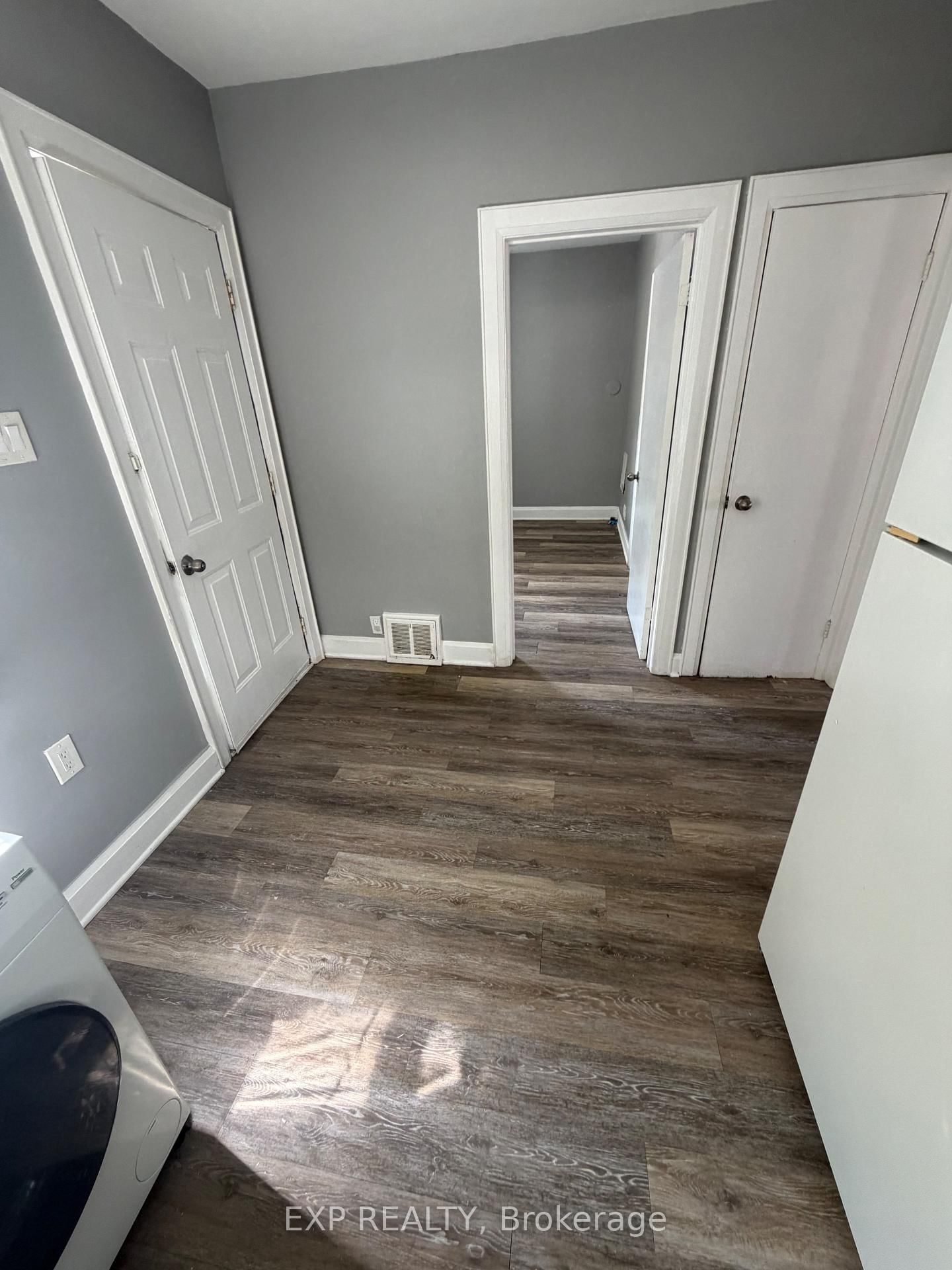 36 Brighton Avenue • St. Catharines, ON photo 14