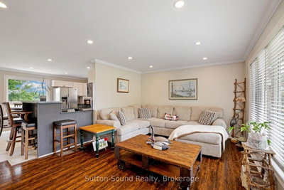 829 30th Street W • Georgian Bluffs, ON photo 6