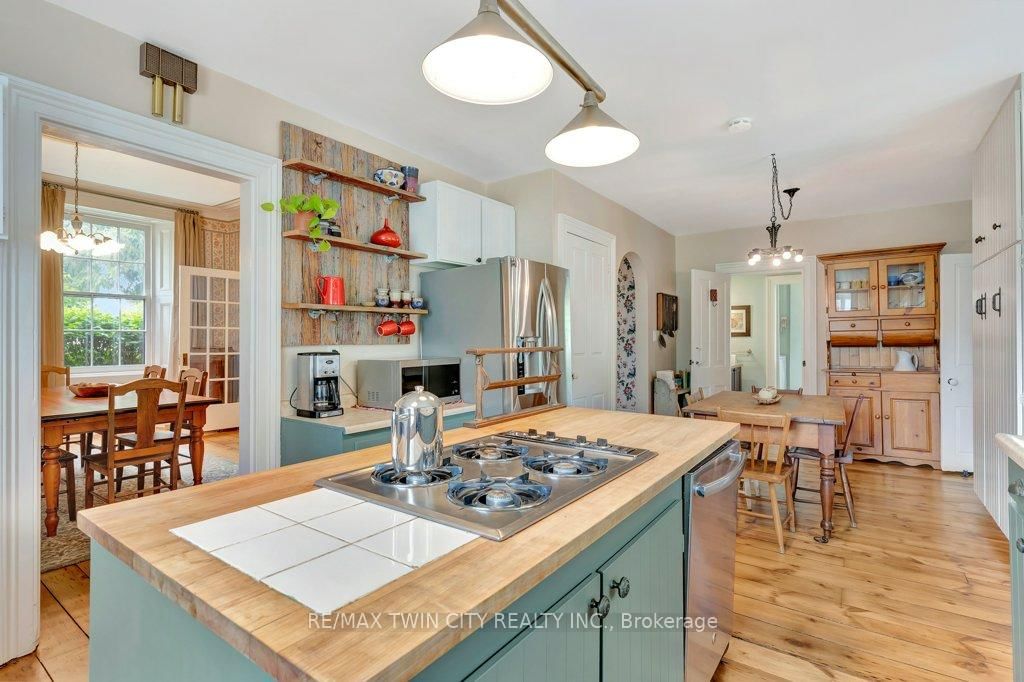 142 GLENMORRIS Street • Cambridge, ON photo 12