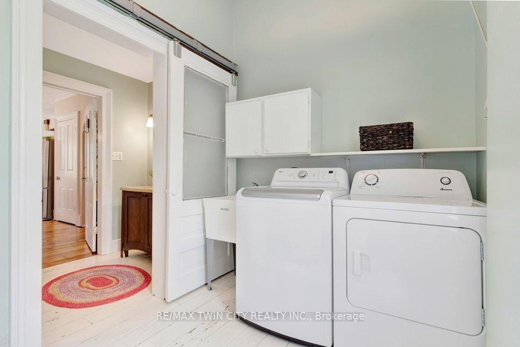 142 GLENMORRIS Street • Cambridge, ON photo 20