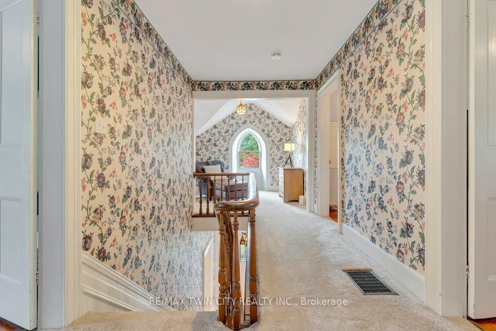 142 GLENMORRIS Street • Cambridge, ON photo 29