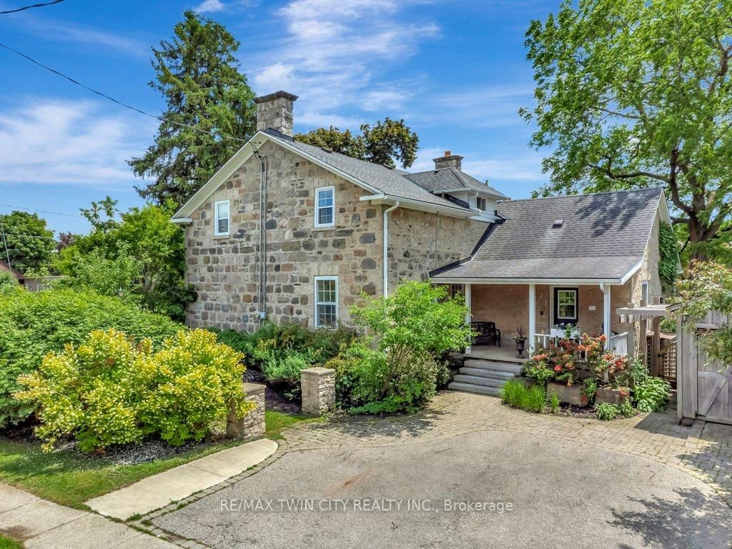 142 GLENMORRIS Street • Cambridge, ON photo 34