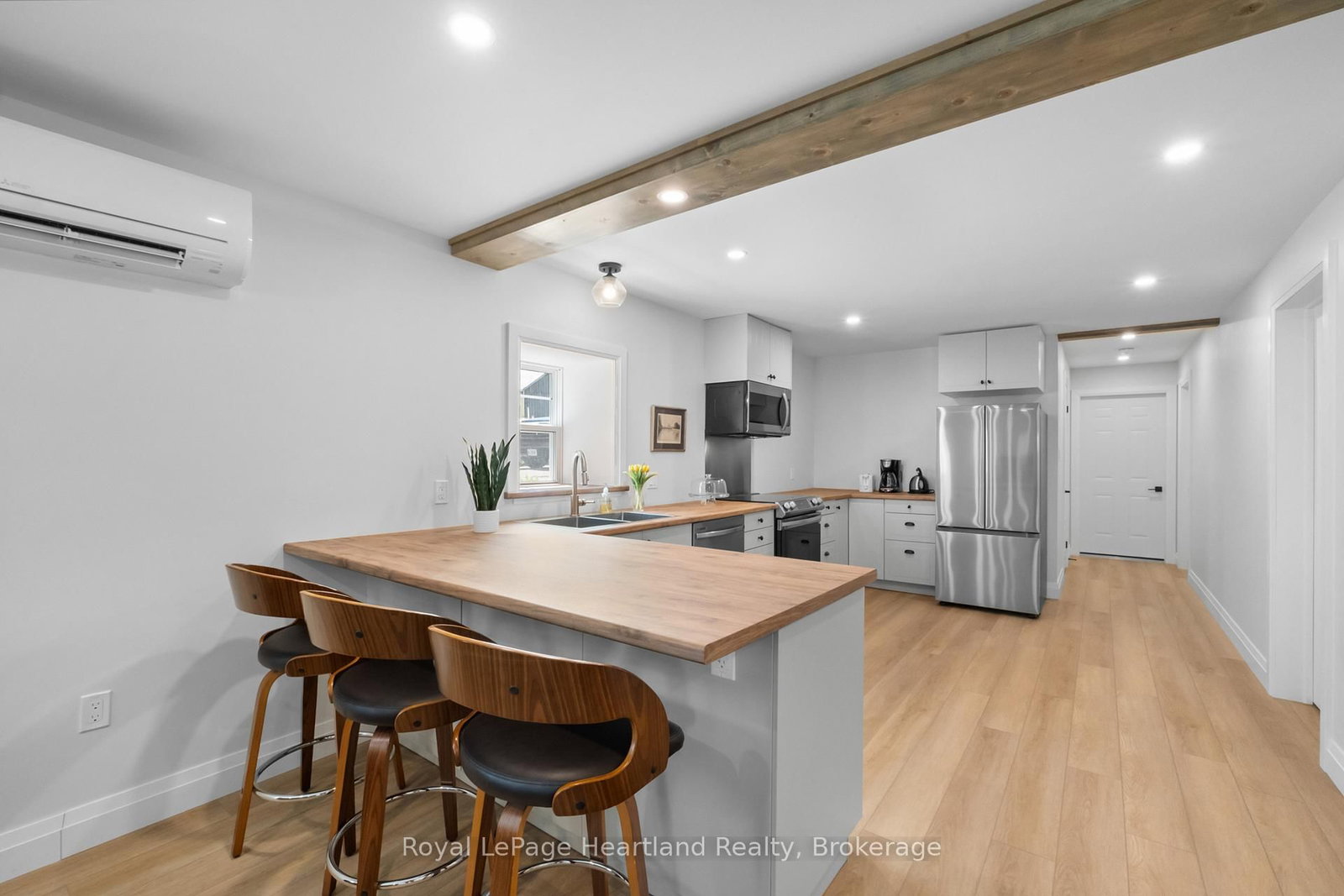 10 JESSIE Street • Huron-Kinloss, ON photo 5