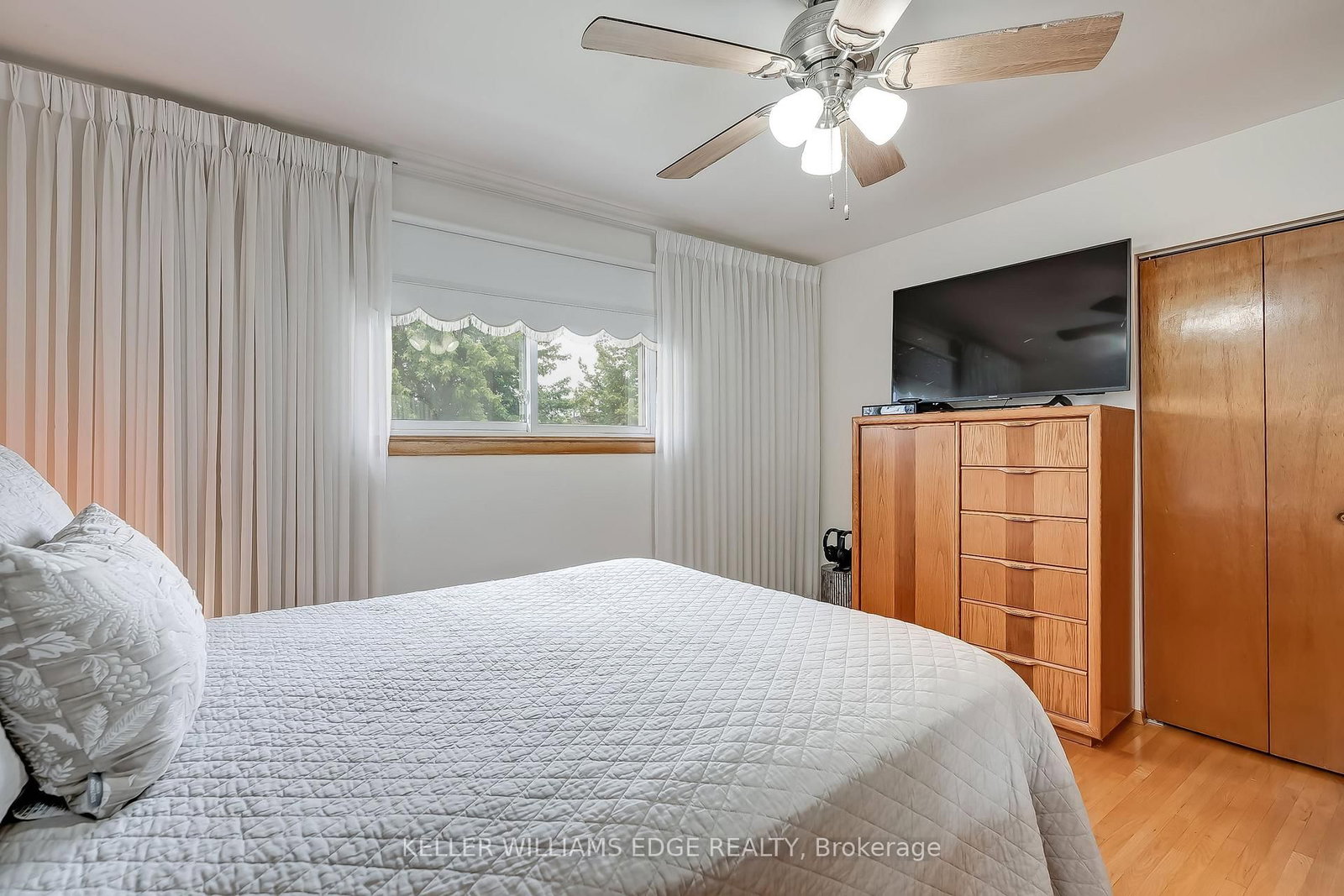 7 Oakland Drive • Hamilton, ON photo 16