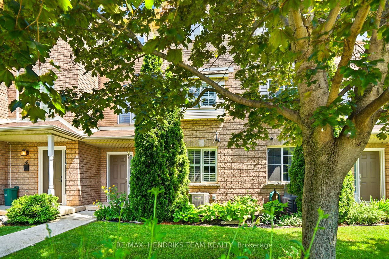 176 Livingston Avenue • #3 • Grimsby, ON photo 31