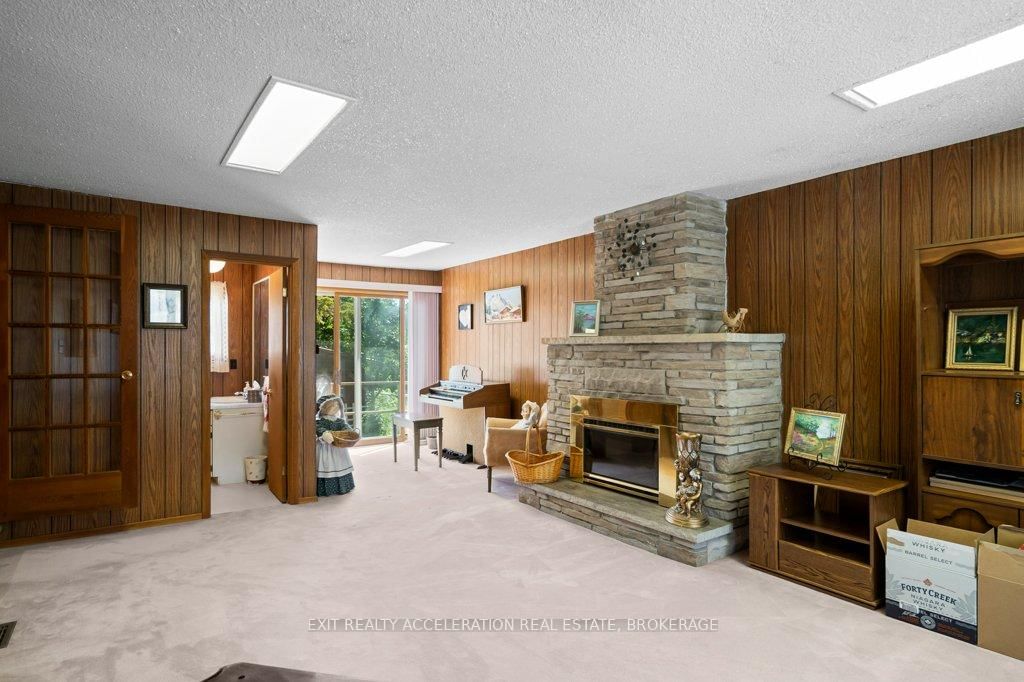 235 East Street • Greater Napanee, ON photo 15