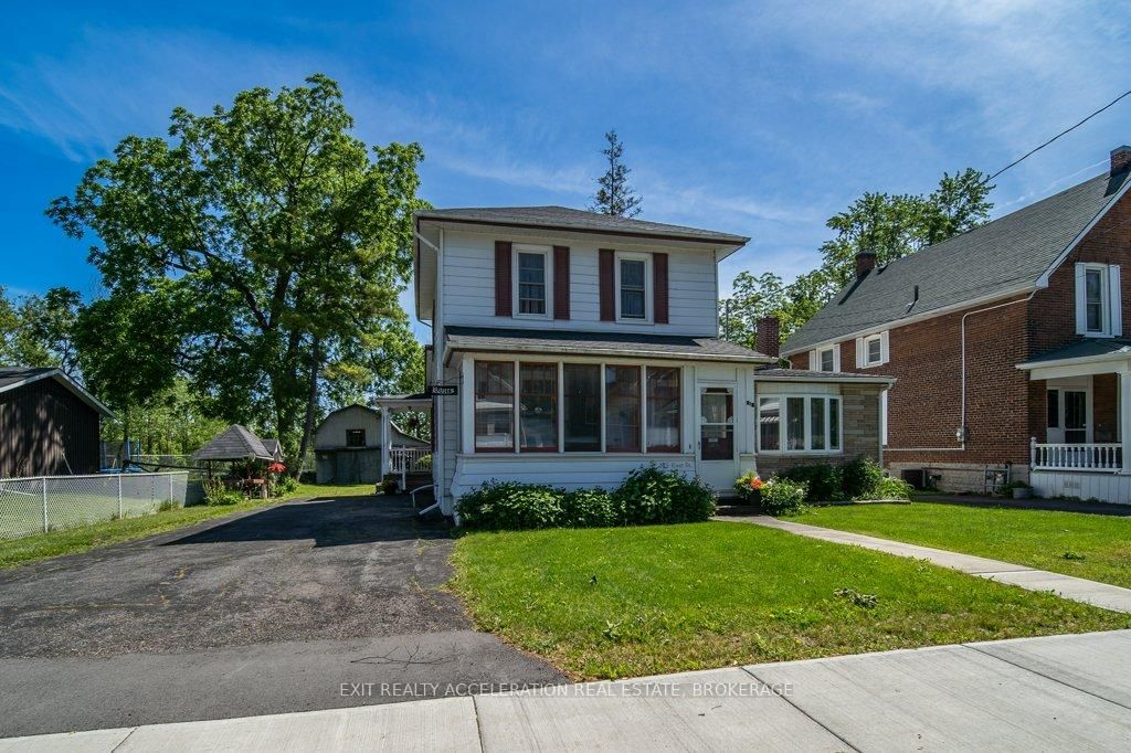 235 East Street • Greater Napanee, ON photo 2