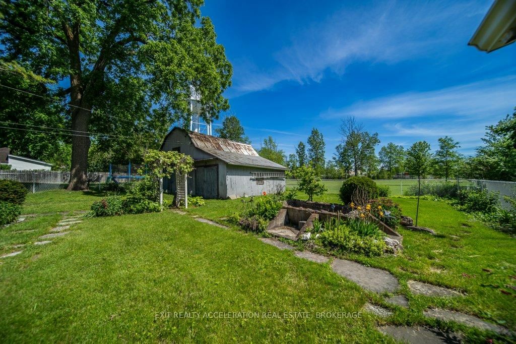 235 East Street • Greater Napanee, ON photo 35