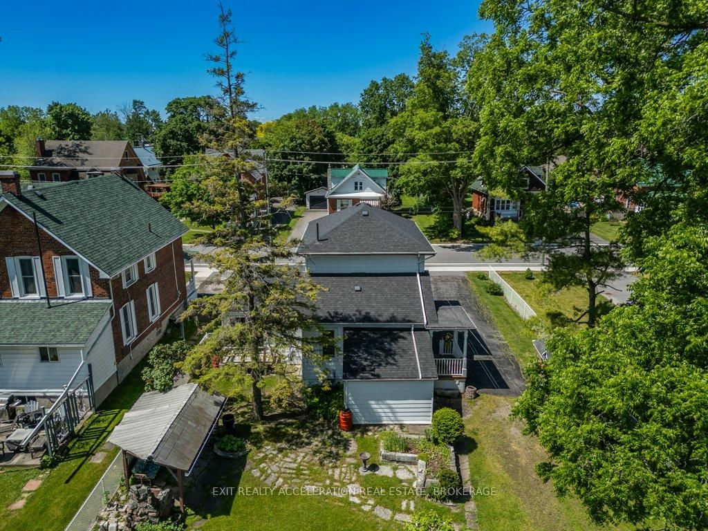 235 East Street • Greater Napanee, ON photo 41