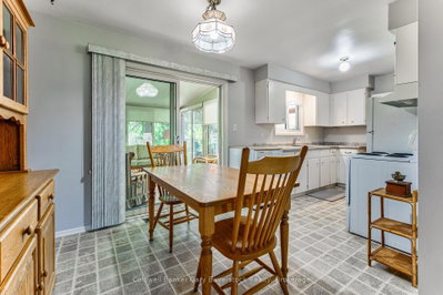 65 Summerside Crescent — photo 4