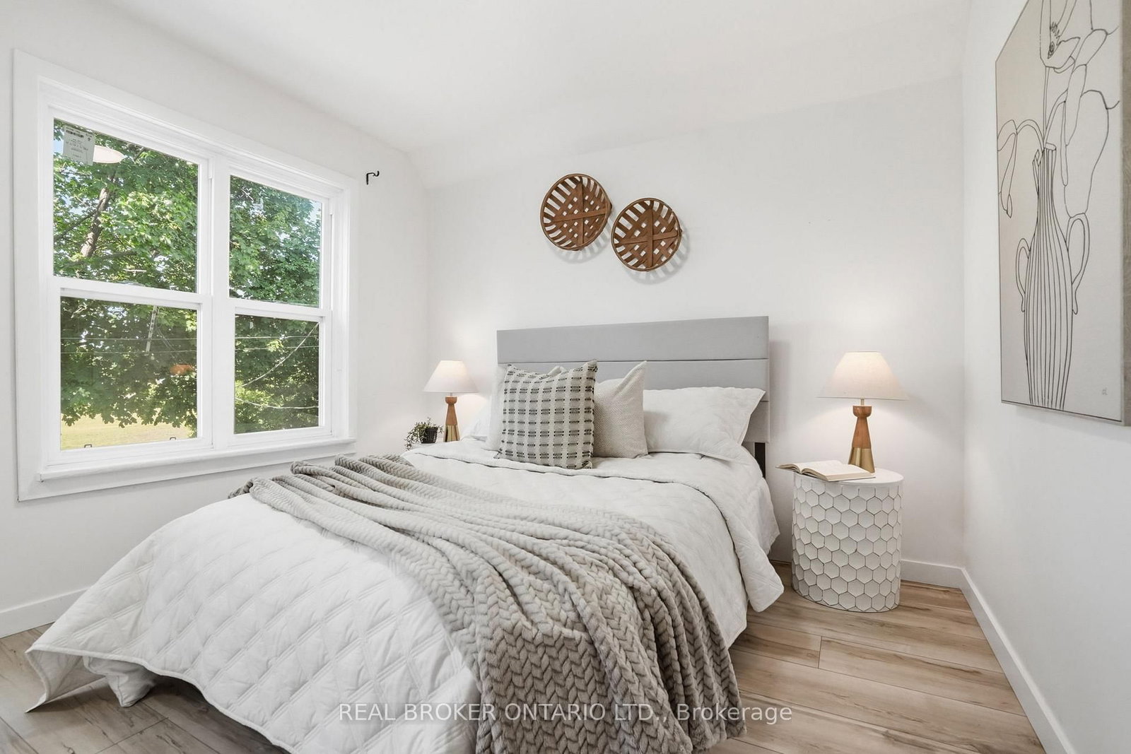 66 Mars Avenue • Hamilton, ON photo 22