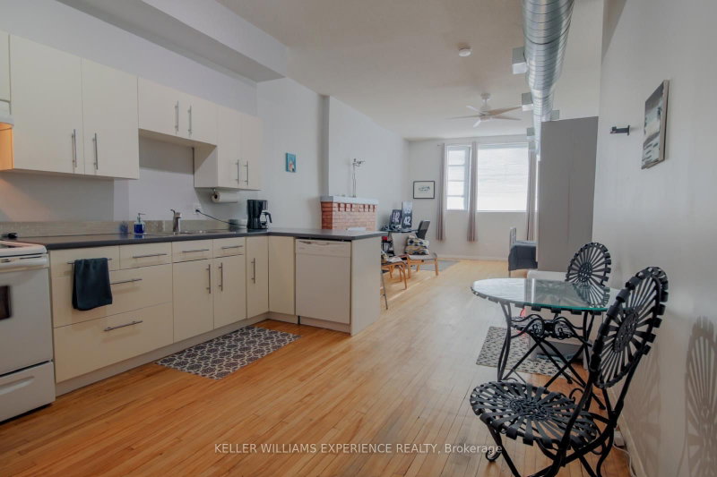 2nd Floor - 17 John Street N