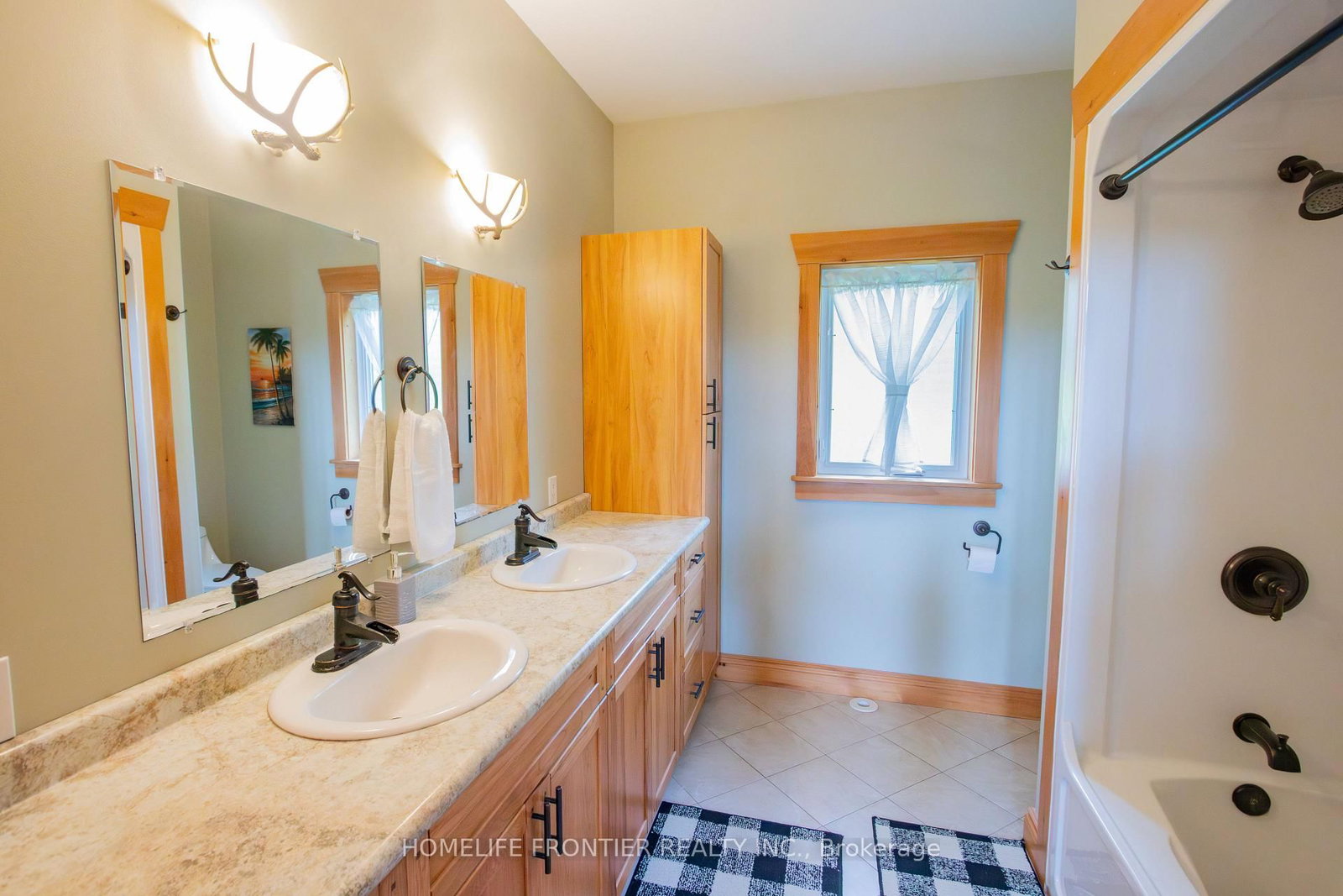 1019 Silk Lane • Minden Hills, ON photo 11