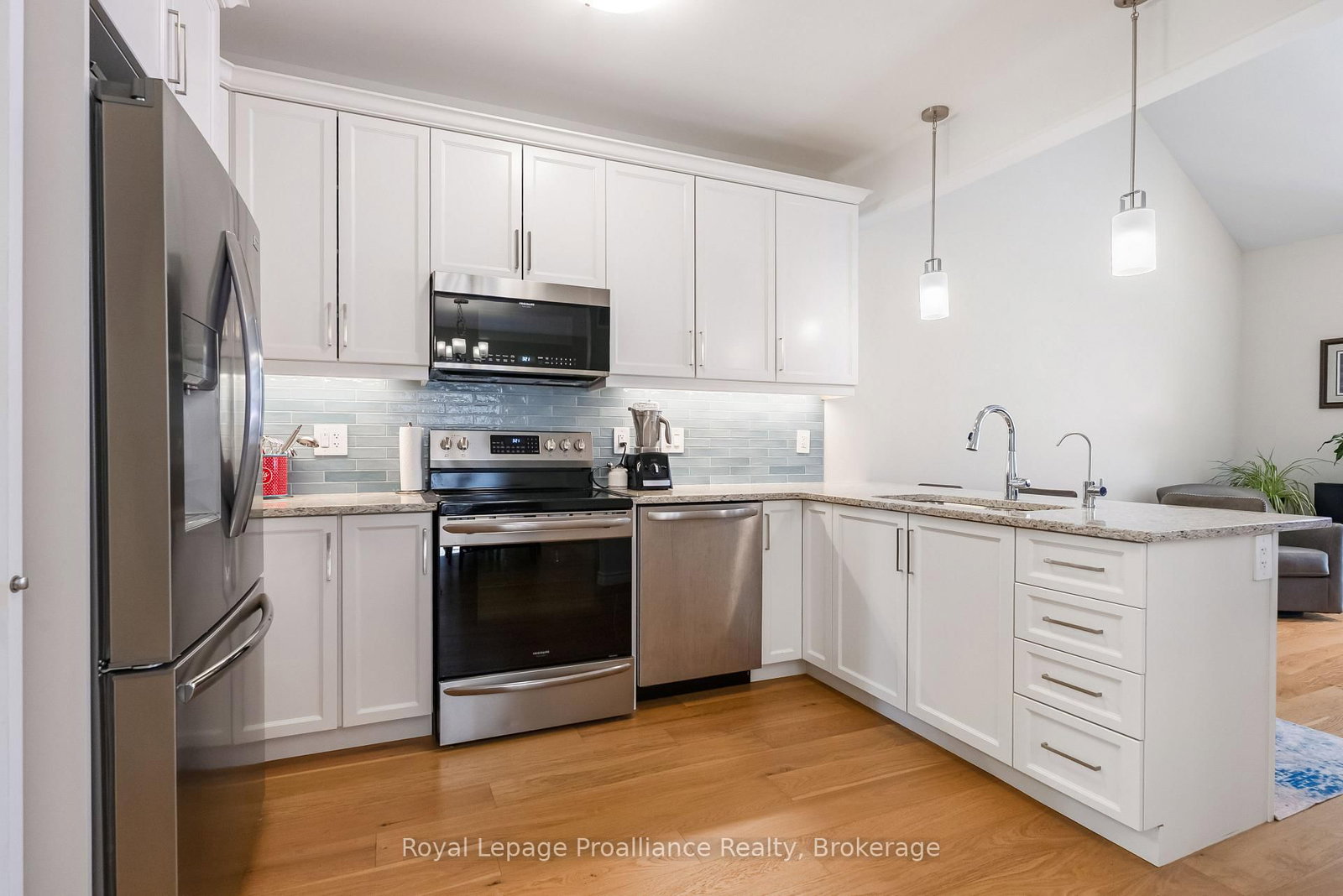 66 Riverstone Way • Belleville, ON photo 10
