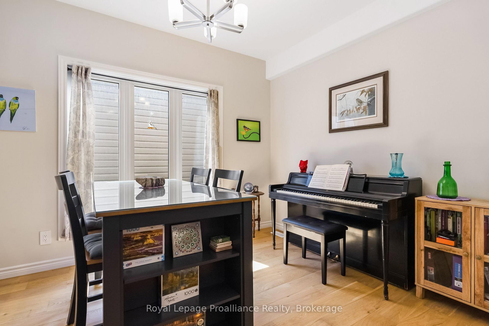 66 Riverstone Way • Belleville, ON photo 11
