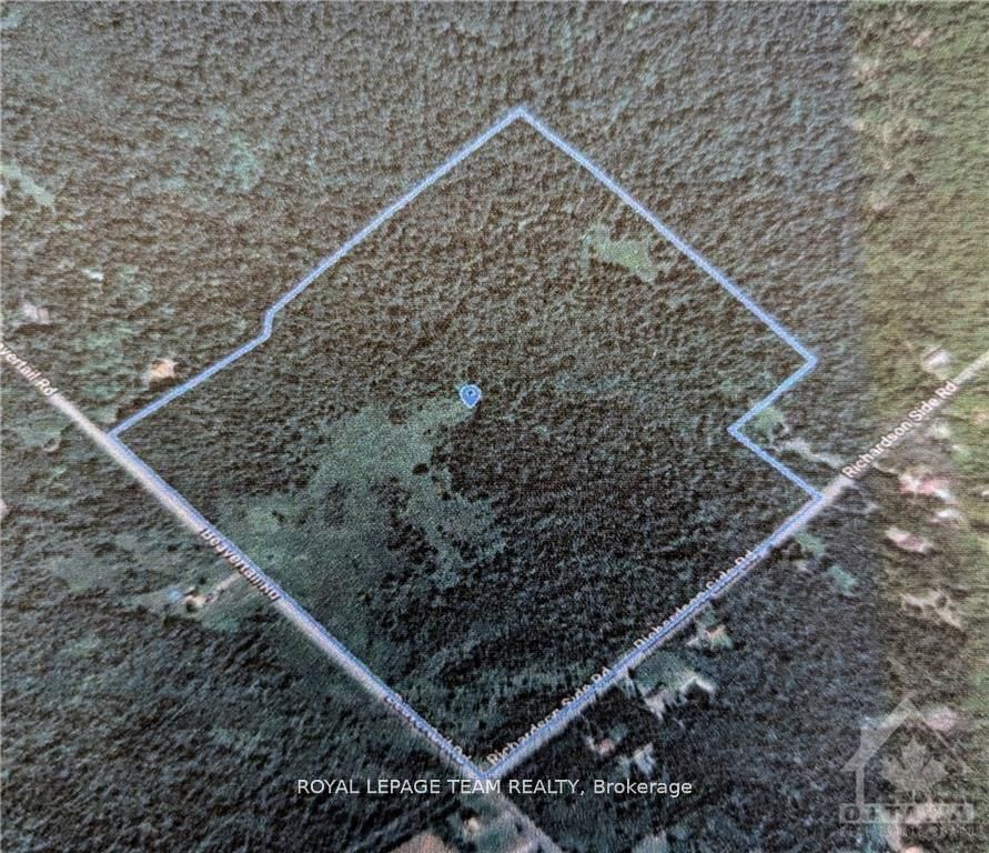 2981 RICHARDSON SIDE Road • Carp, ON photo 1