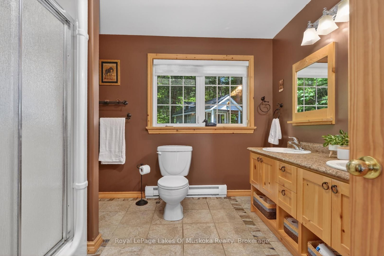 206 MacBeth Island • Bracebridge, ON photo 18