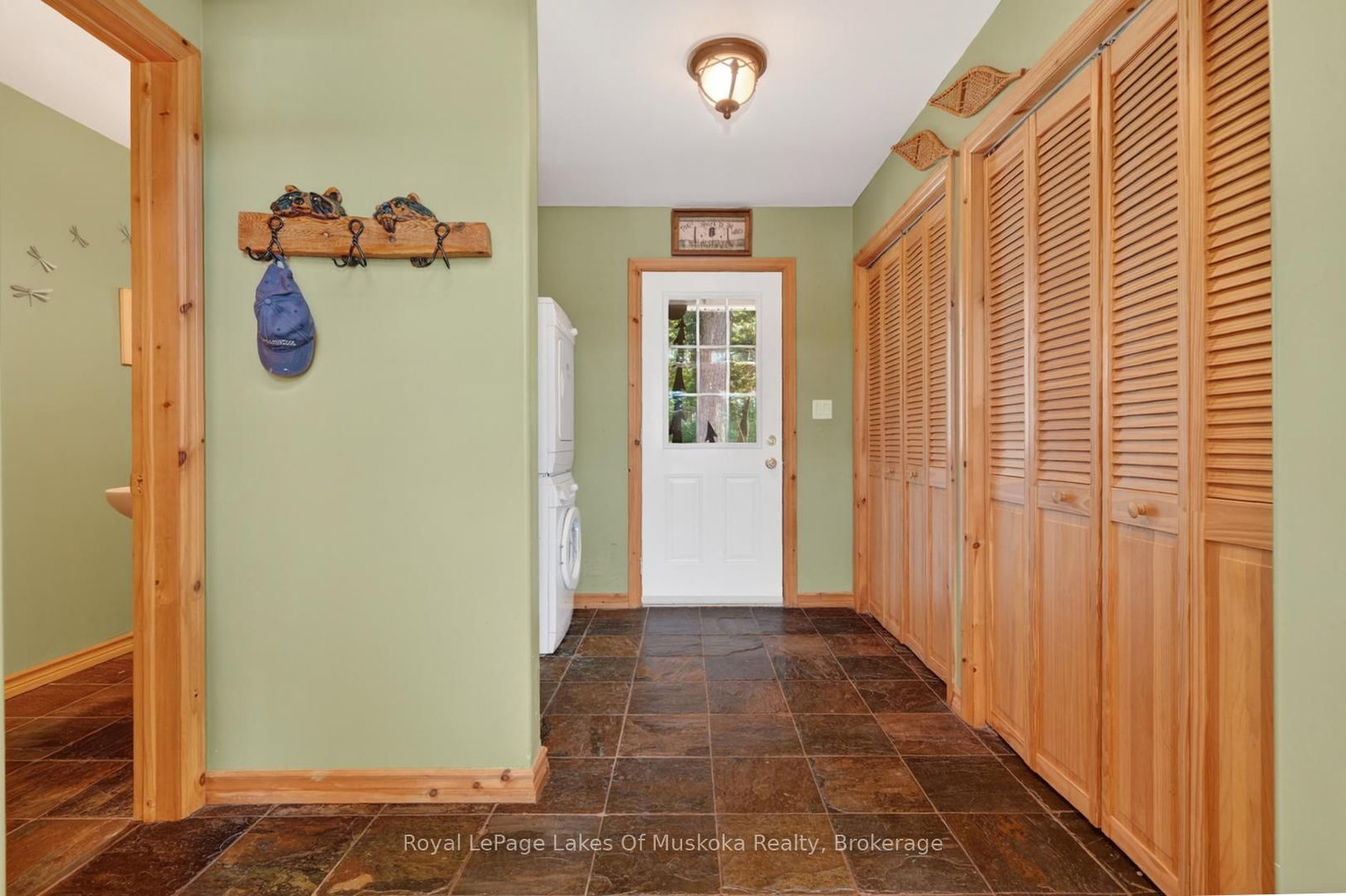 206 MacBeth Island • Bracebridge, ON photo 20