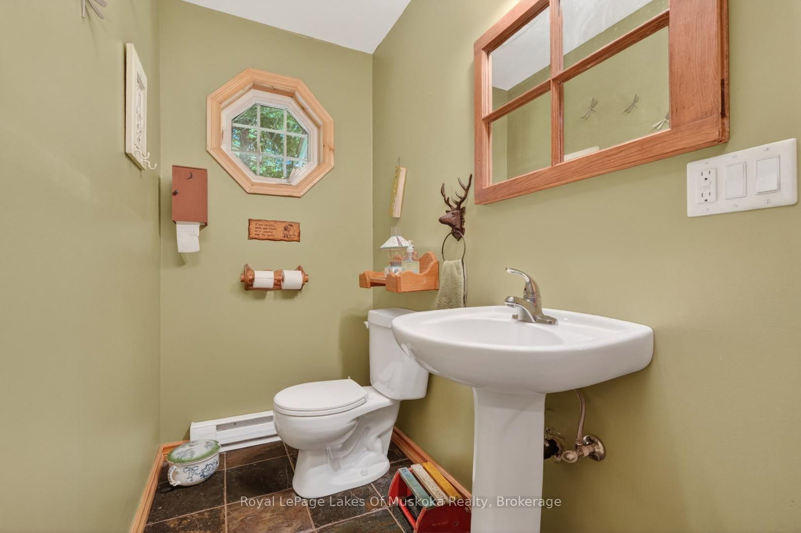 206 MacBeth Island • Bracebridge, ON photo 21