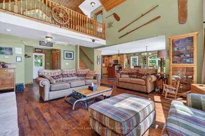206 MacBeth Island • Bracebridge, ON photo 8